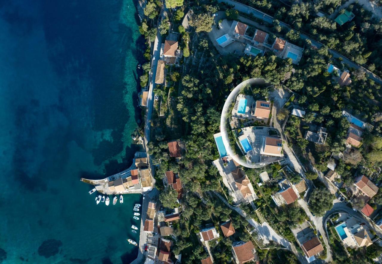 Pangolas Apartments Paxos Longos  Ngoại thất bức ảnh