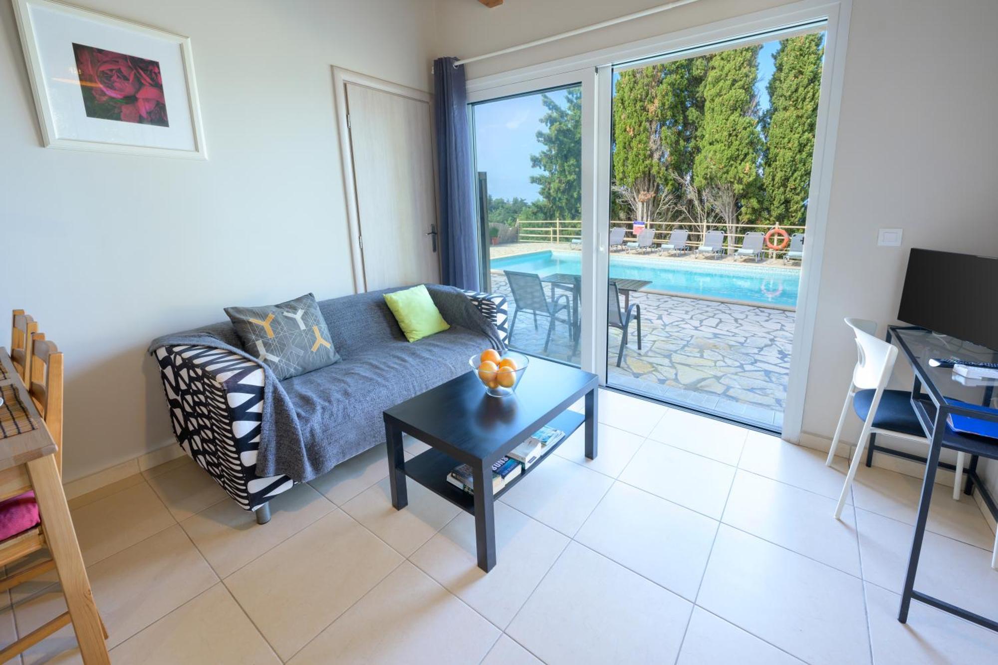 Pangolas Apartments Paxos Longos  Ngoại thất bức ảnh