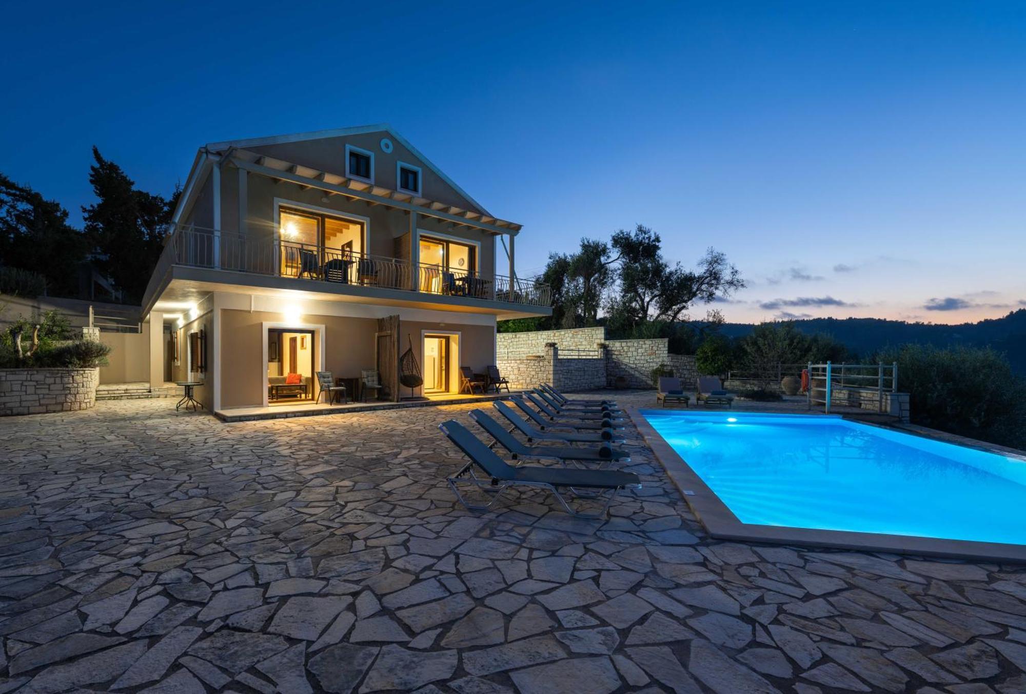 Pangolas Apartments Paxos Longos  Ngoại thất bức ảnh