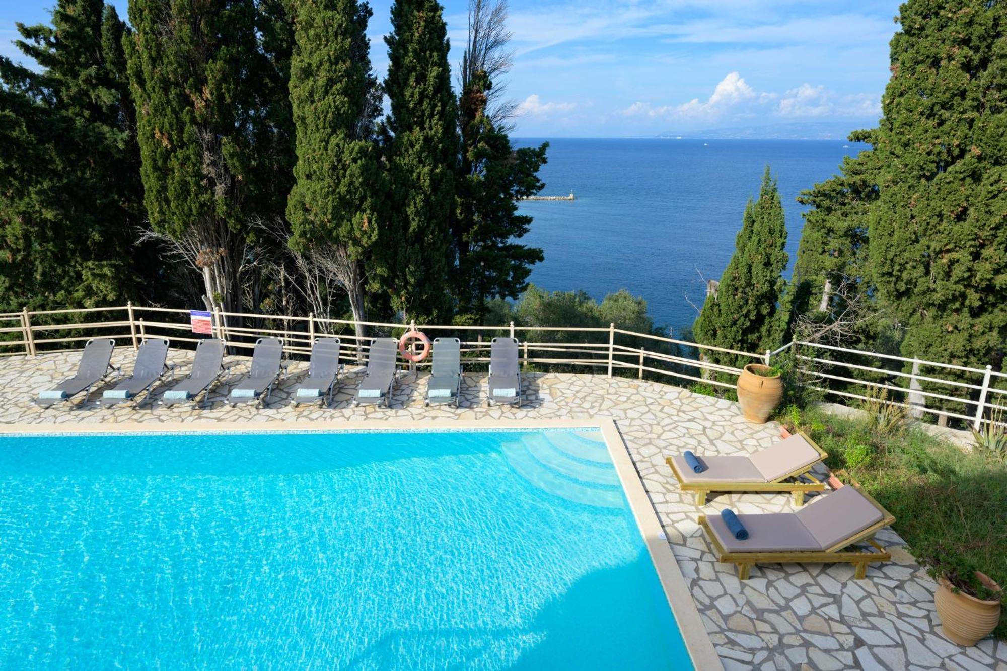 Pangolas Apartments Paxos Longos  Ngoại thất bức ảnh