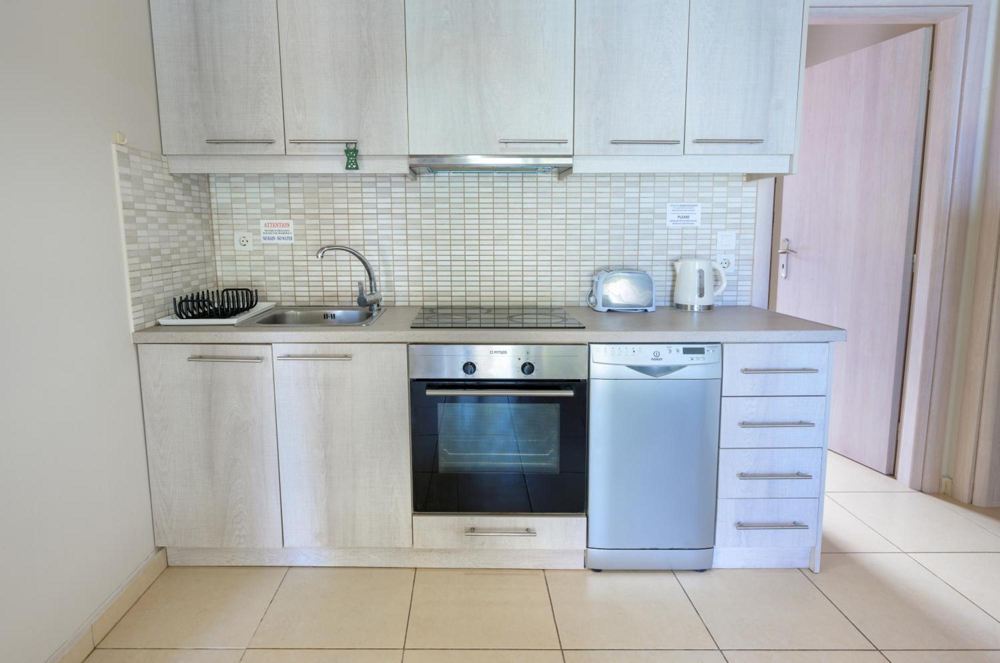 Pangolas Apartments Paxos Longos  Ngoại thất bức ảnh